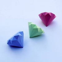 3D Paper Diamond